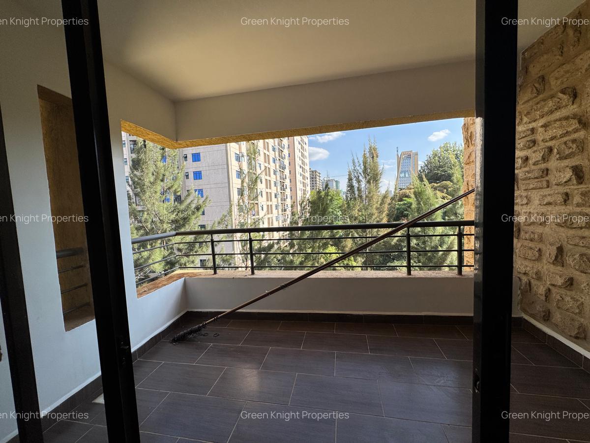 Serviced 3 Bed Apartment with En Suite in Kilimani - 3