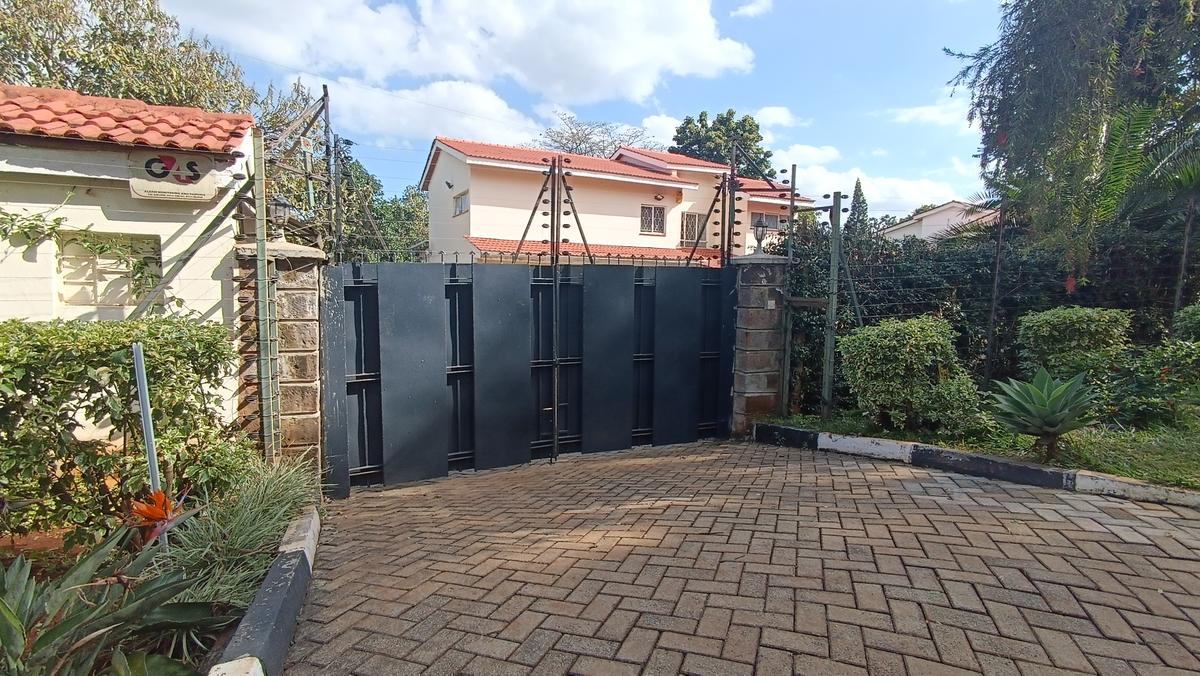 5 Bed House with Staff Quarters at Near Gigiri Fire Station - 4