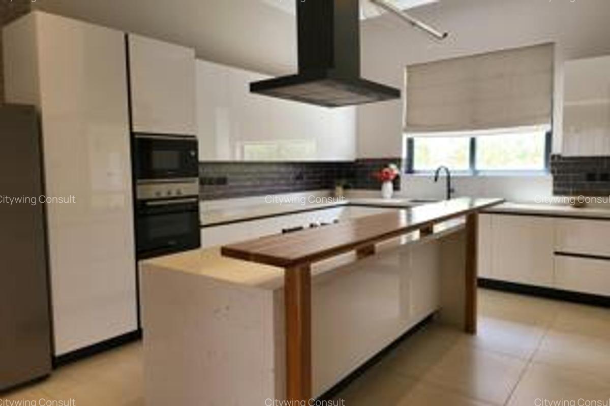 4 Bed Villa with En Suite at Loresho - 13