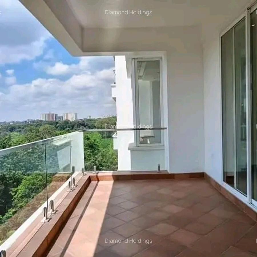 2 Bed Apartment with En Suite at Parklands - 1