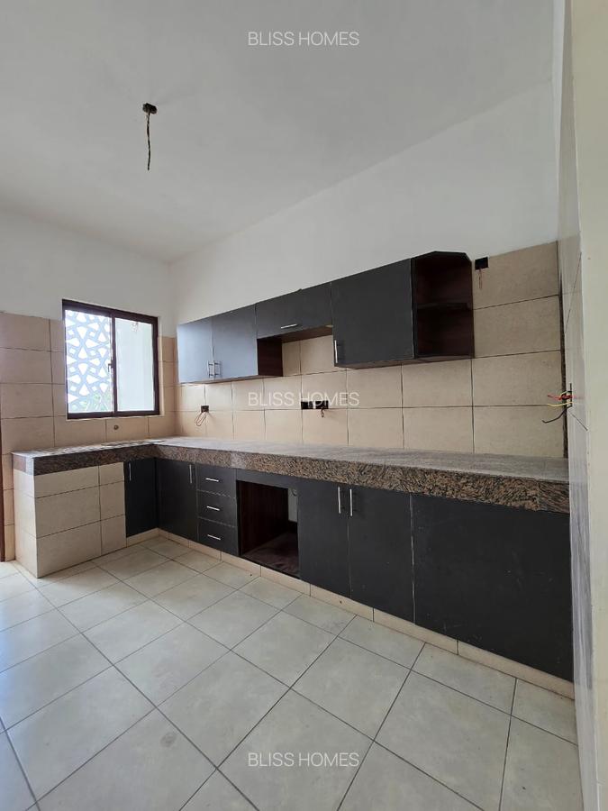 2 Bed Apartment with En Suite at Bamburi Mtambo - 3