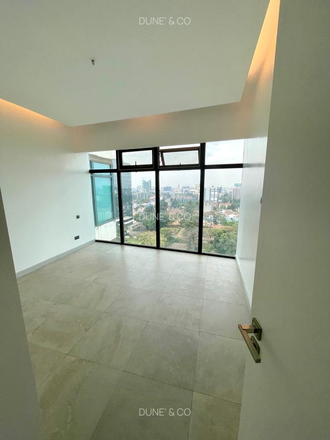 2 Bed Apartment with En Suite in Westlands Area - 6