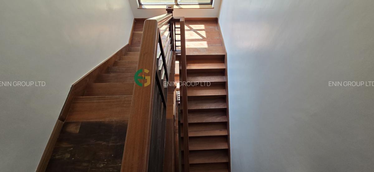 5 Bed Townhouse with En Suite at Njumbi Road - 2