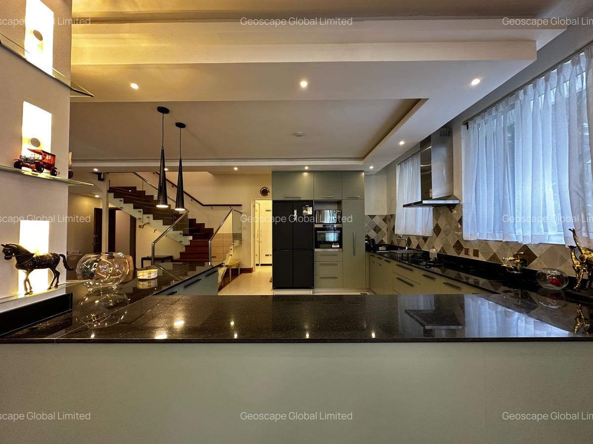 Furnished 2 Bed Apartment with En Suite in Gigiri - 7