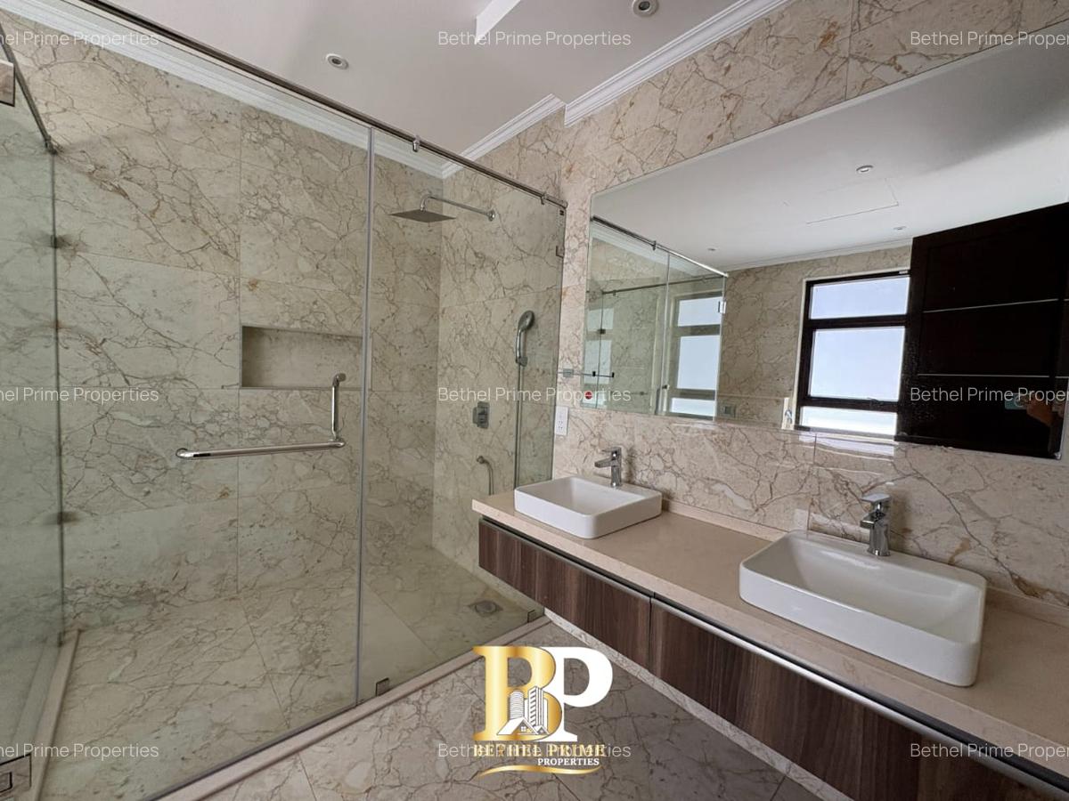 4 Bed Townhouse with En Suite at Peponi Road - 14