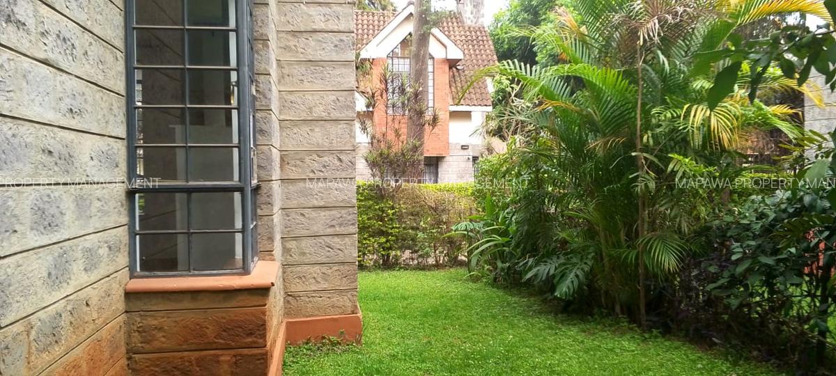 4 Bed Townhouse with En Suite in Lavington - 18