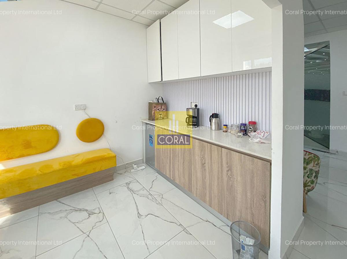 3,800 ft² Office with Backup Generator in Parklands - 13