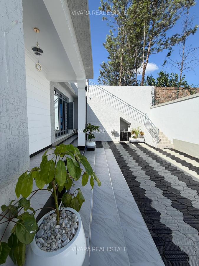3 Bed Villa with En Suite in Ruiru - 4