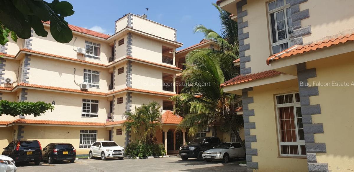 3 Bed House in Mombasa CBD - 1