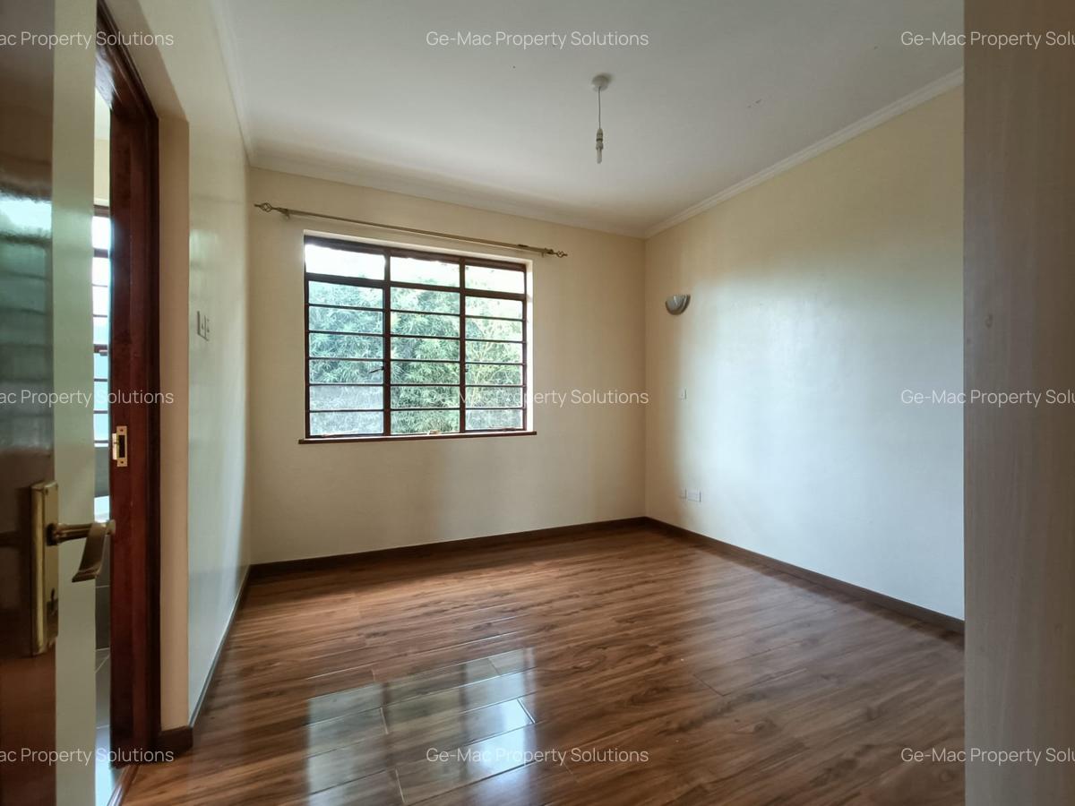 4 Bed House with En Suite at Paradise Lost Road - 10