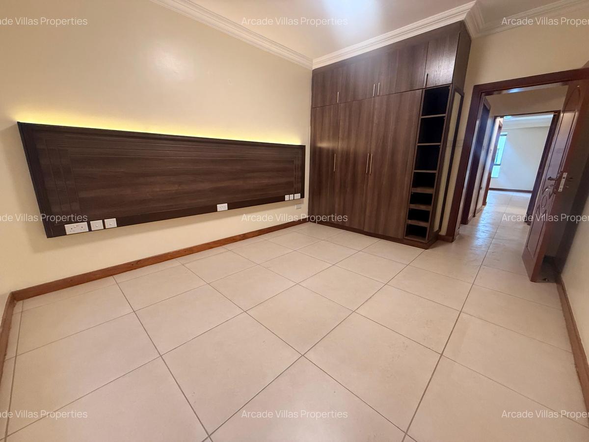 2 Bed Apartment with Backup Generator in Kileleshwa - 11