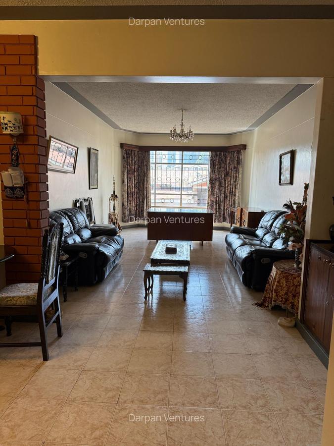 3 Bed Apartment with En Suite in Westlands Area - 1