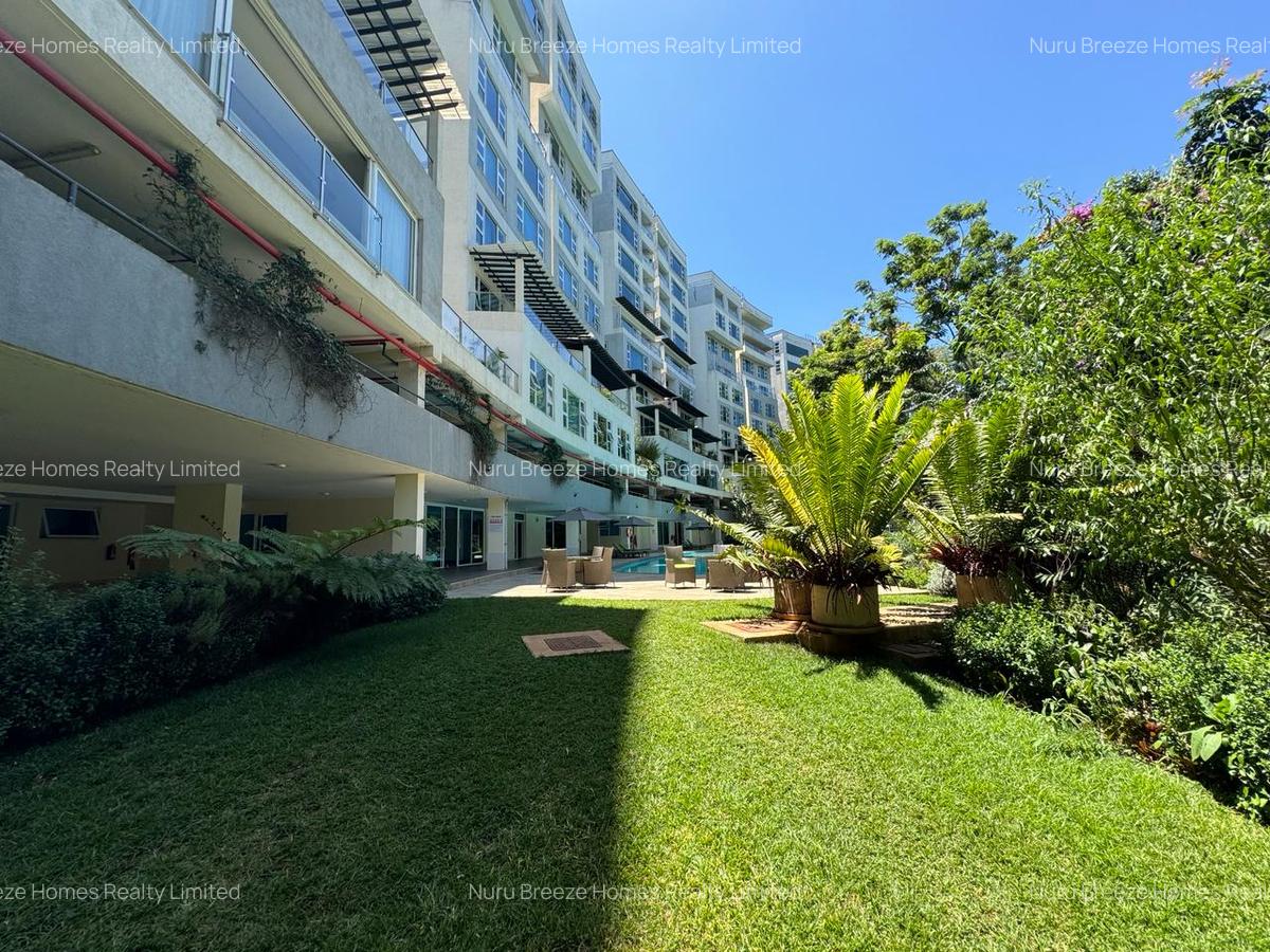 4 Bed Apartment with En Suite in General Mathenge - 1