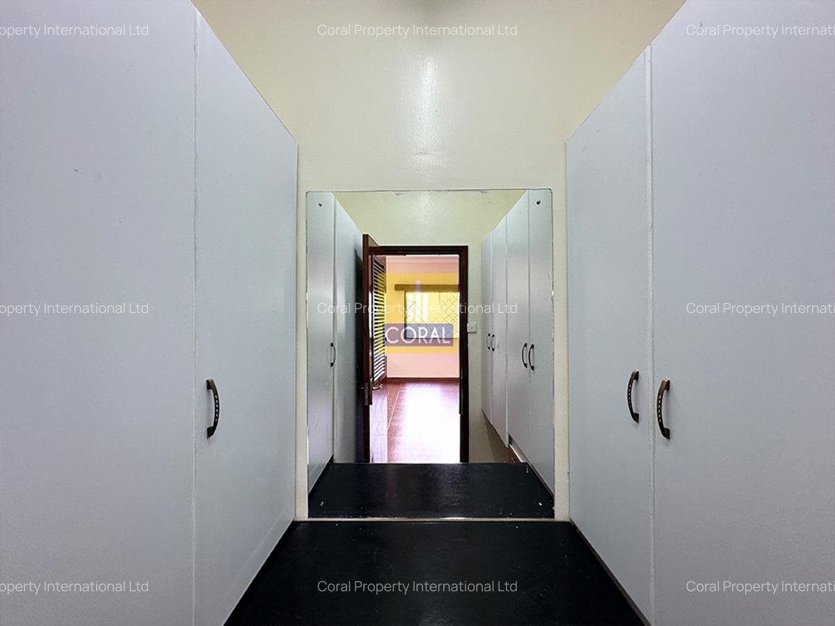 3 Bed Apartment in Westlands Area - 12