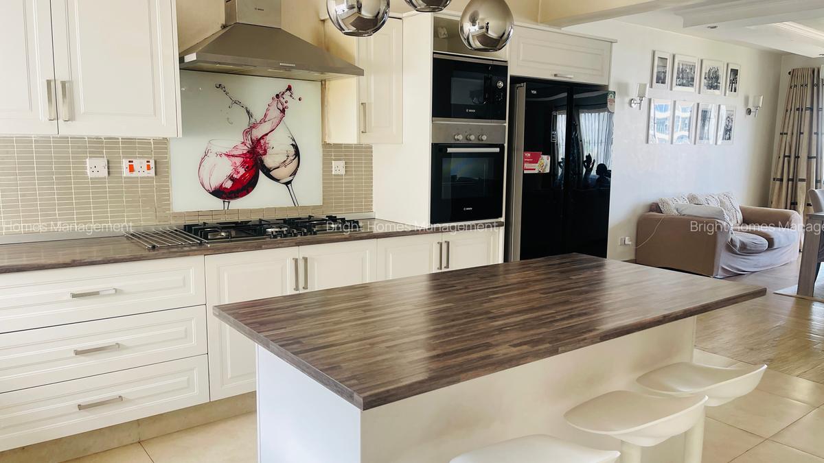 3 Bed Apartment with En Suite in Kileleshwa - 4