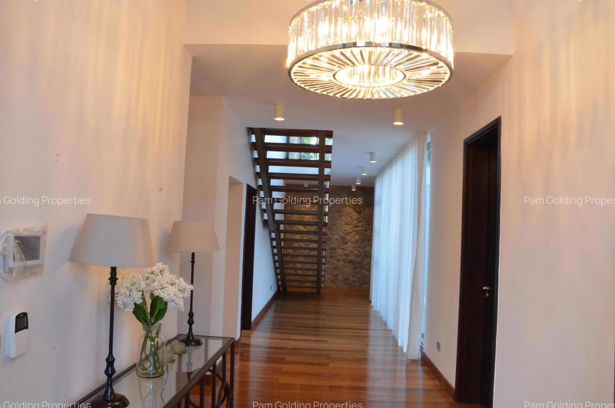 5 Bed House with En Suite in Karen - 4