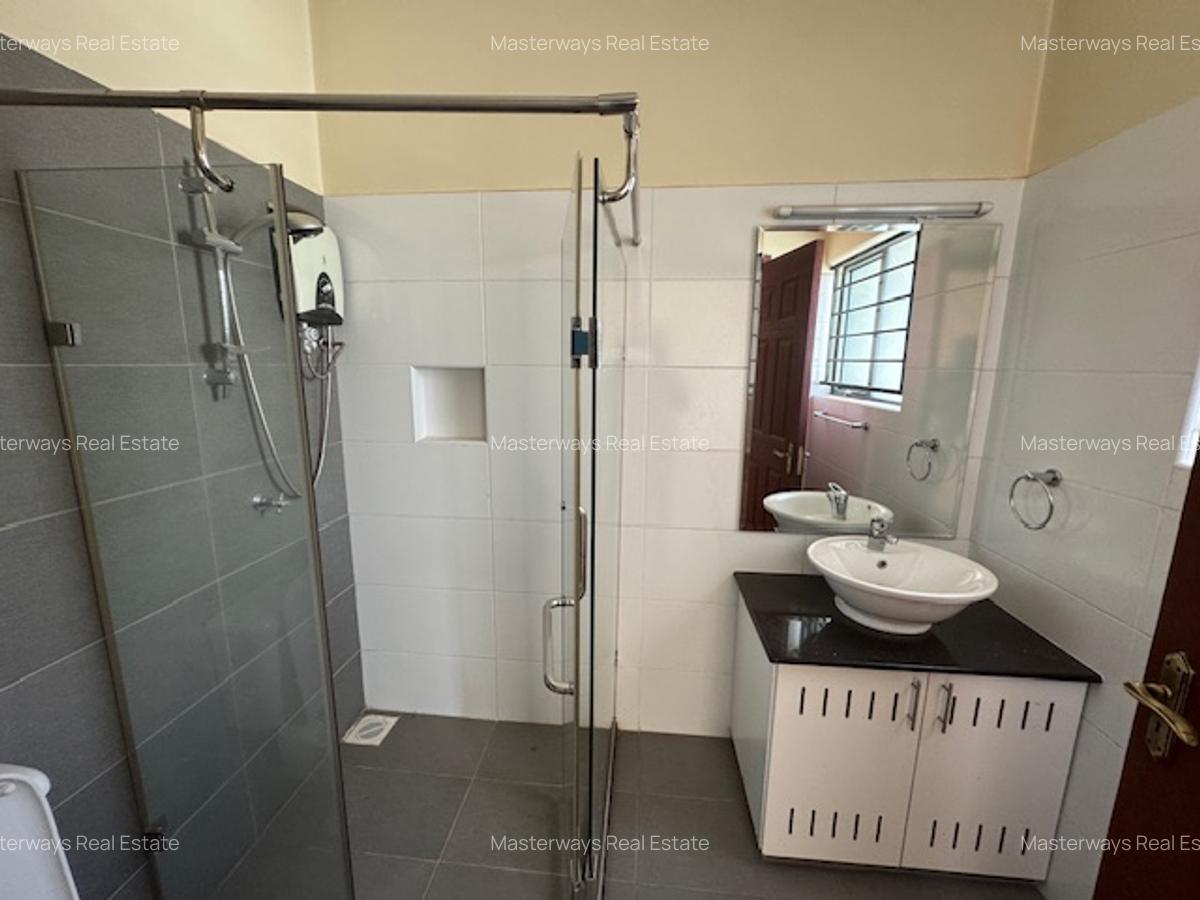 2 Bed Apartment with En Suite in Westlands Area - 8