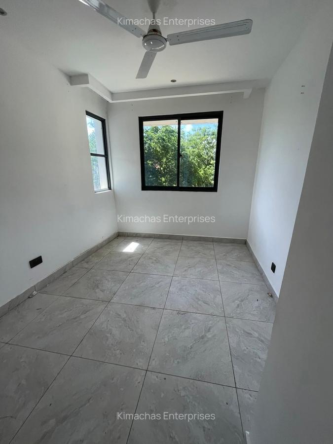 2 Bed Apartment with En Suite at 4Th Avenue Nyali - 2
