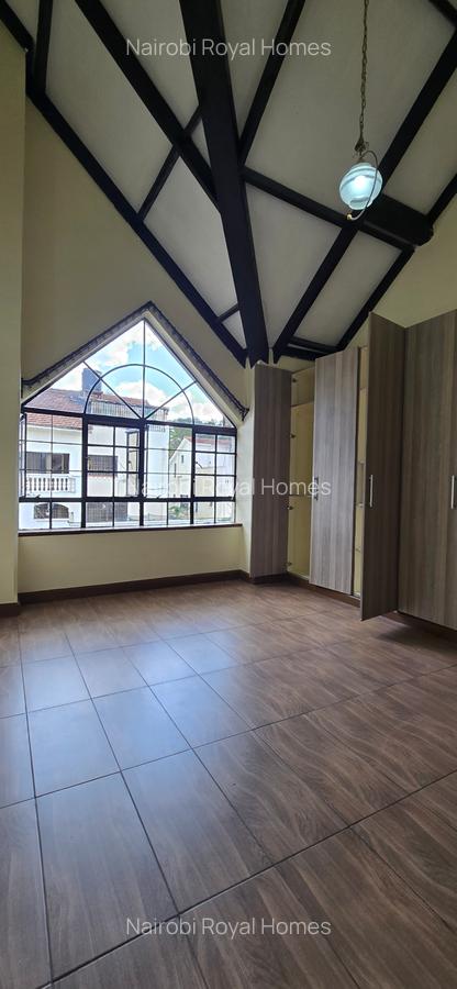5 Bed Townhouse with En Suite at Convent Drive - 8