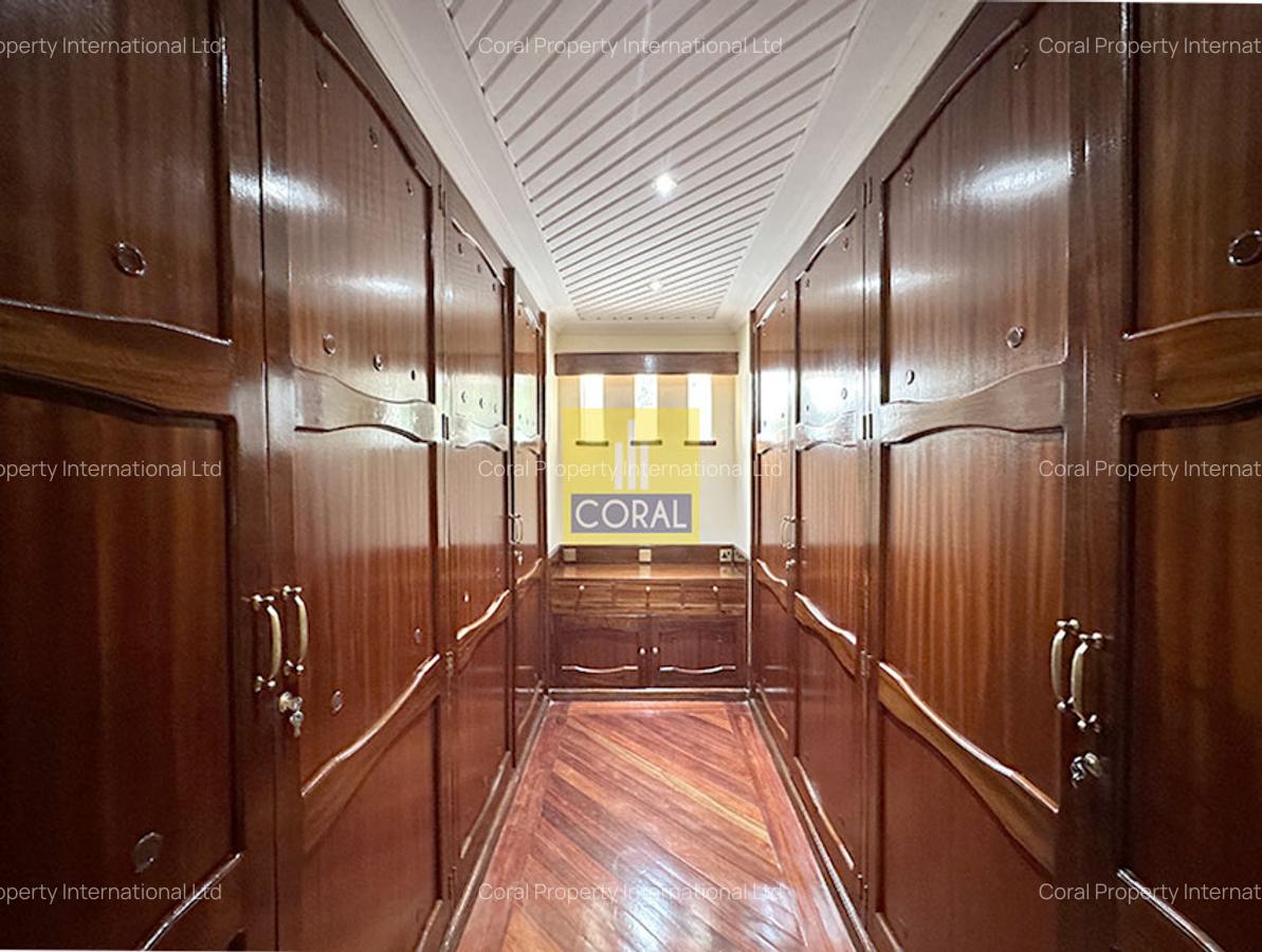 4 Bed House in Lavington - 15