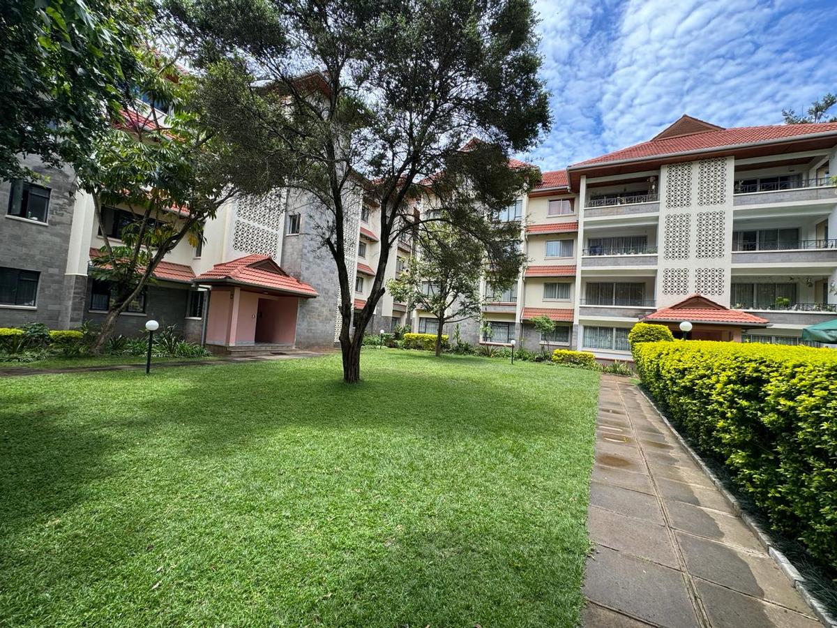 3 Bed Apartment with En Suite in Kilimani - 8