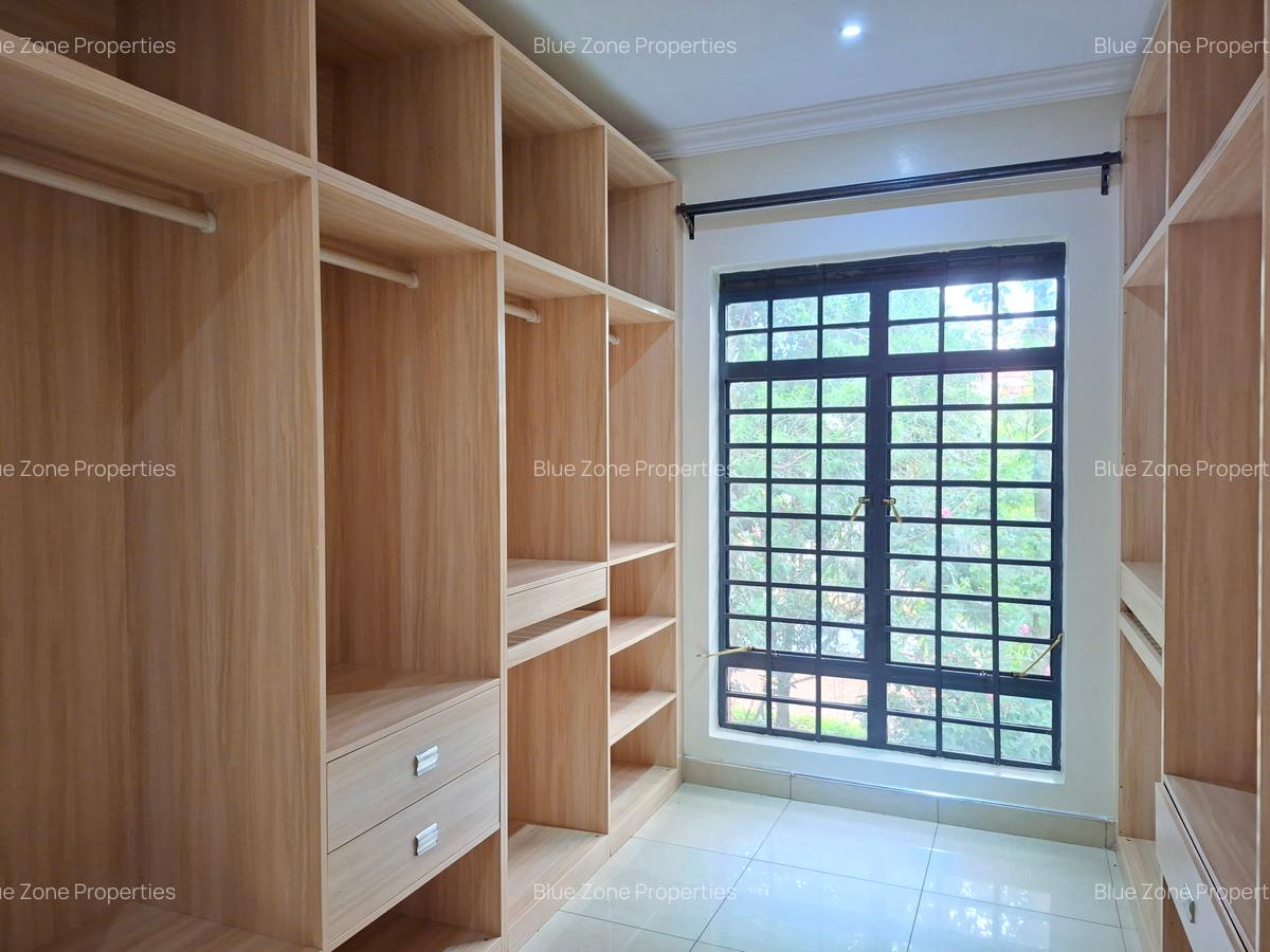 4 Bed Townhouse with En Suite at Off Kiambu Rd Close To Sabis School - 14