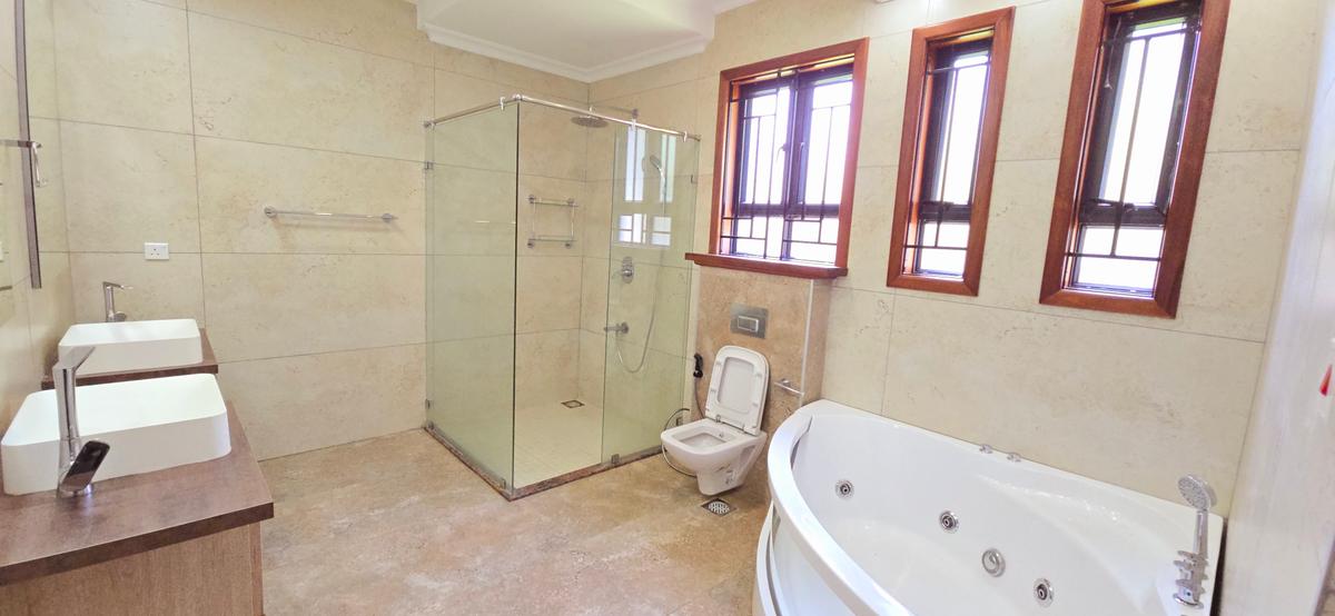 6 Bed Townhouse with En Suite at Off Mzima Springs - 17