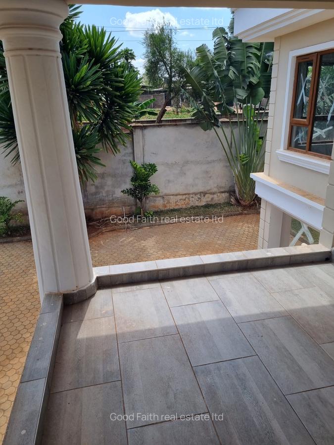4 Bed House with En Suite in Thika Road - 15