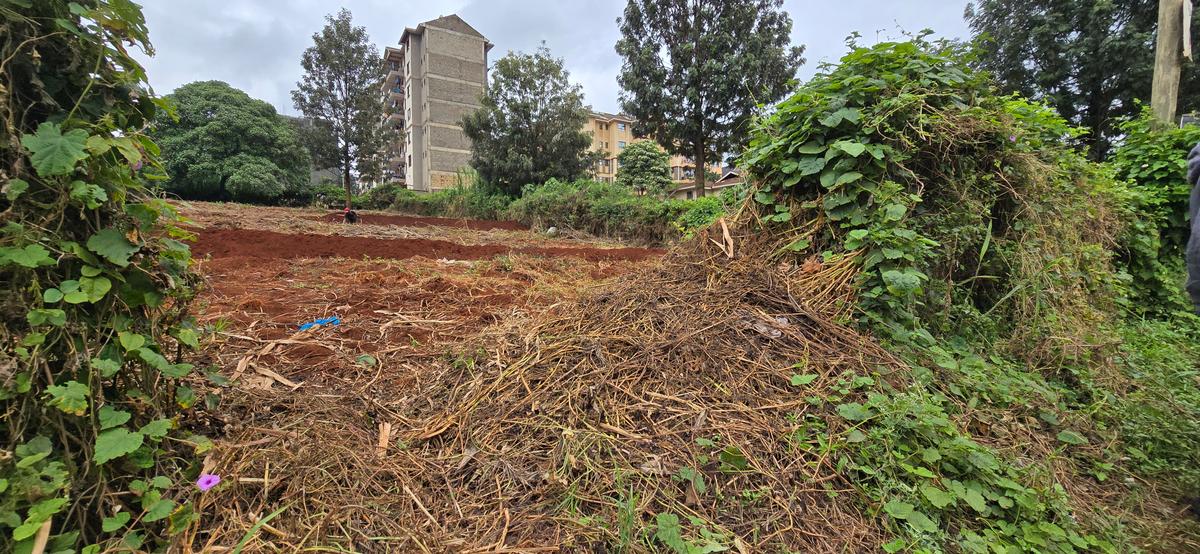 0.75 ac Land in Thindigua - 2