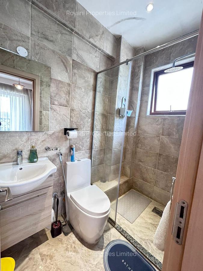 Serviced 2 Bed Apartment with En Suite in Kileleshwa - 14