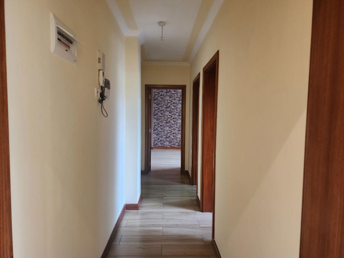 2 Bed Apartment with En Suite in Westlands Area - 10