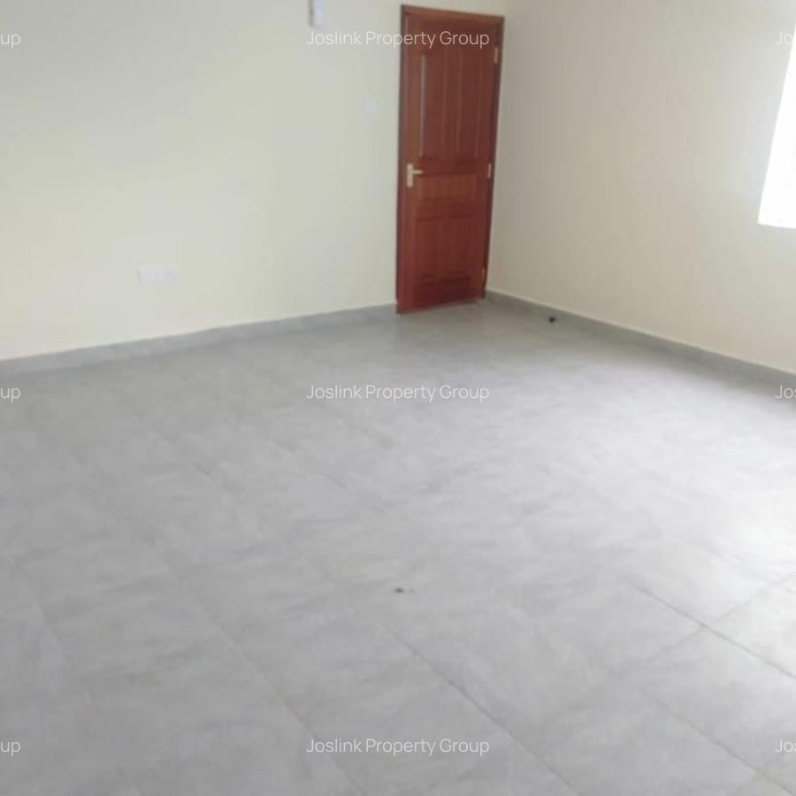 3 Bed Apartment with En Suite at Mt Kenya - 10