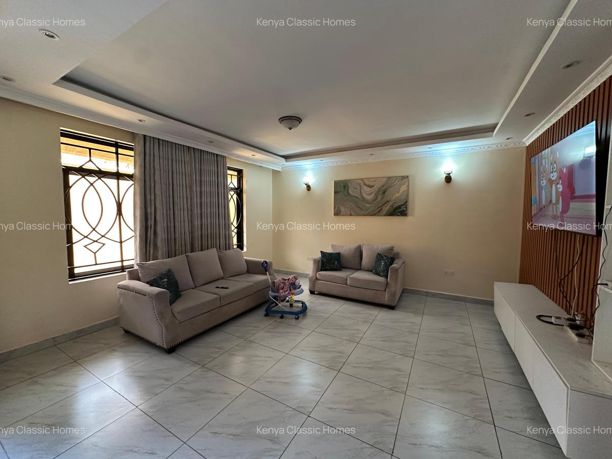 7 Bed Townhouse with En Suite at Langata - 3