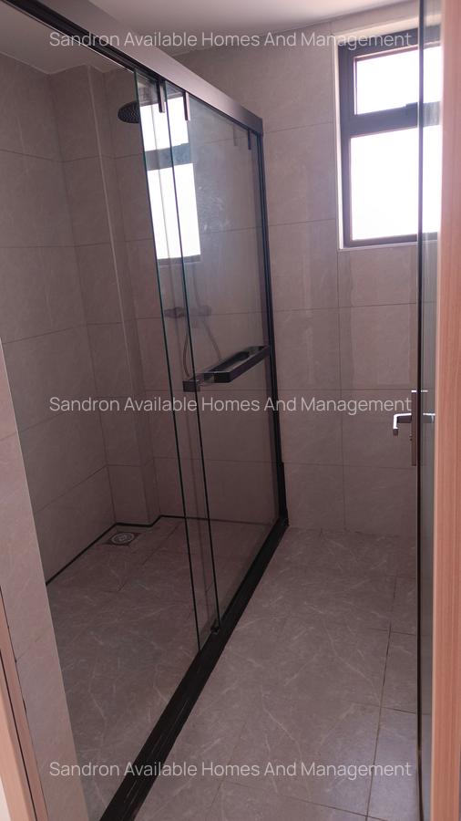 3 Bed Apartment with En Suite in Westlands Area - 14