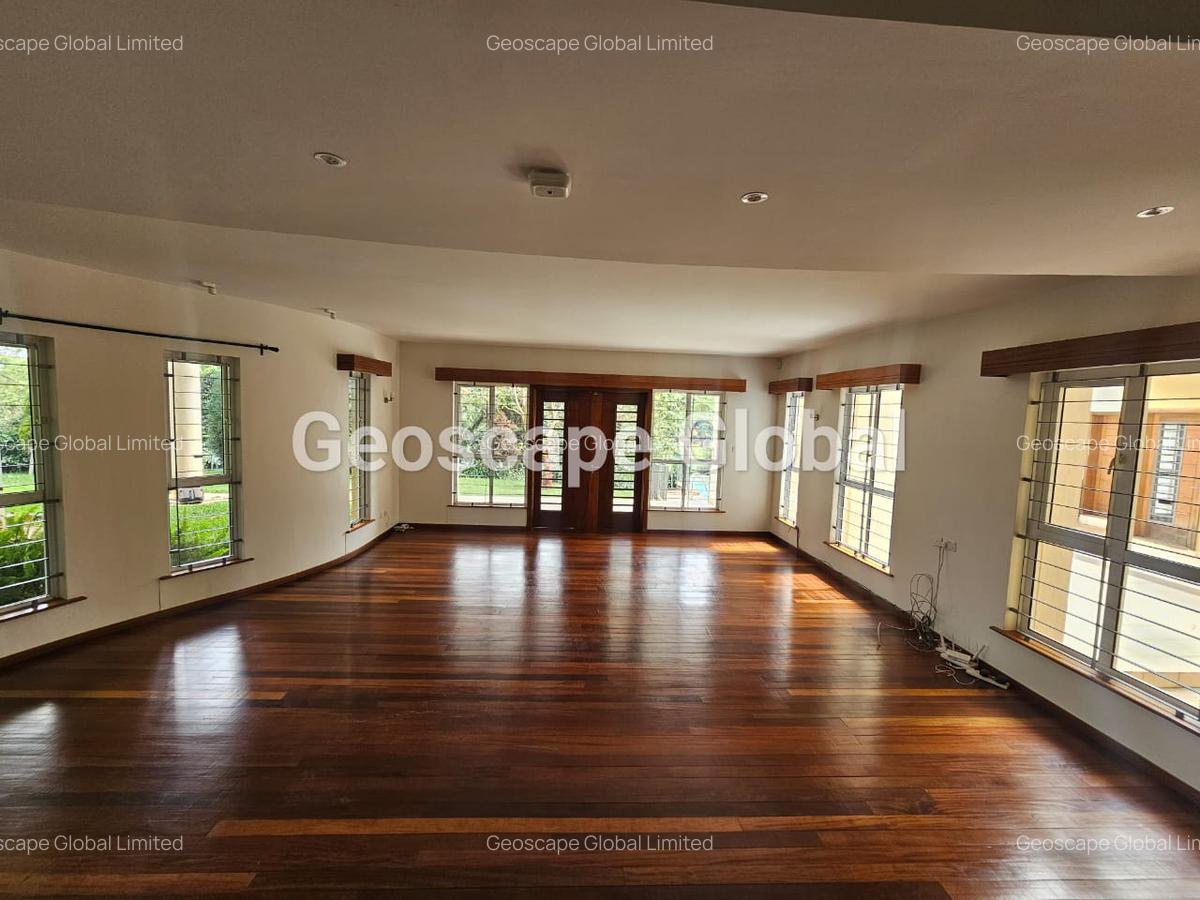 4 Bed House with En Suite in Kitisuru - 16