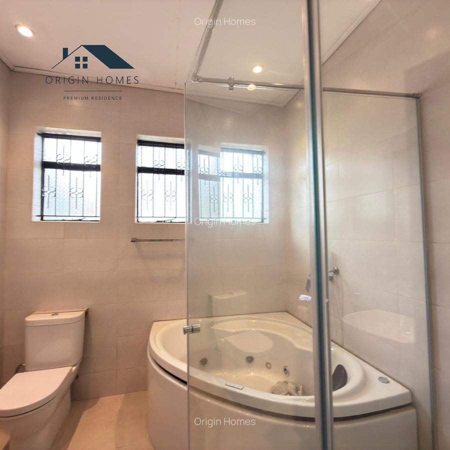 5 Bed House with En Suite at Westlands - 14