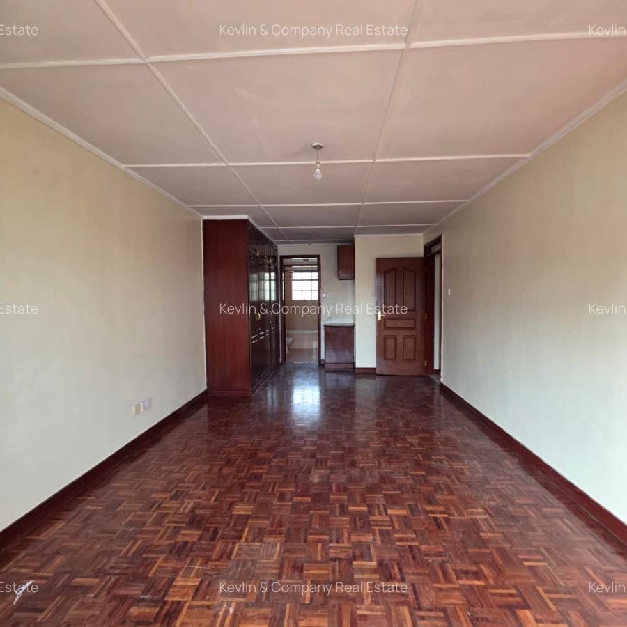 3 Bed Apartment with En Suite in Kilimani - 14