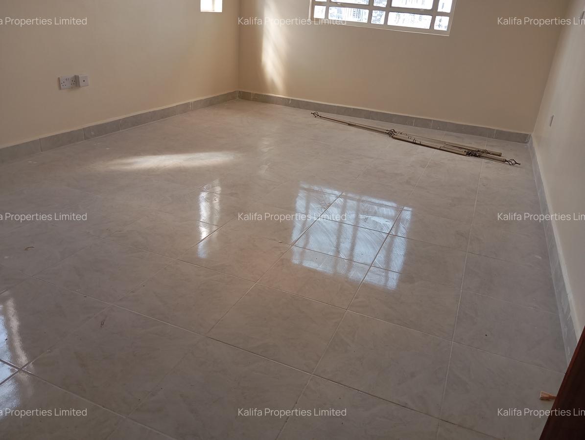 3 Bed House with En Suite in Kitengela - 12