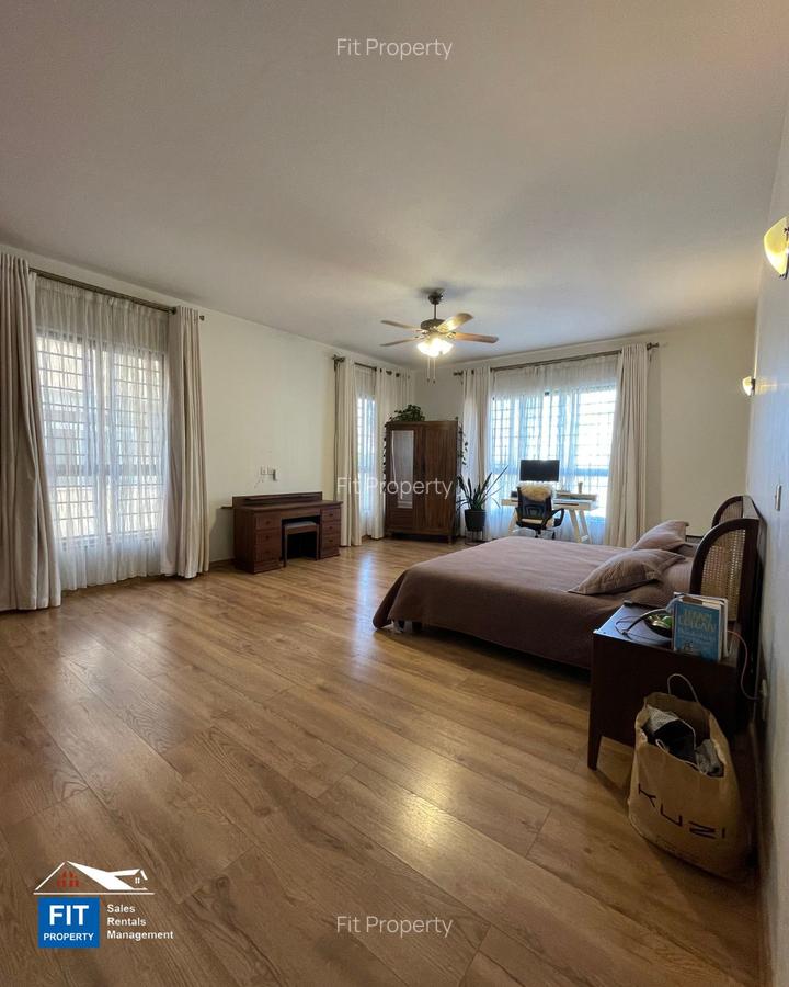 3 Bed Apartment with En Suite in Westlands Area - 15