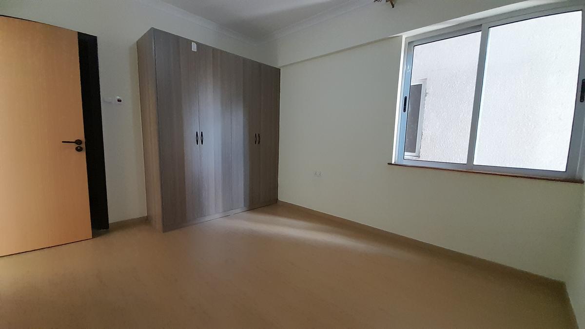 2 Bed Apartment with En Suite at Arboretum Drive - 13