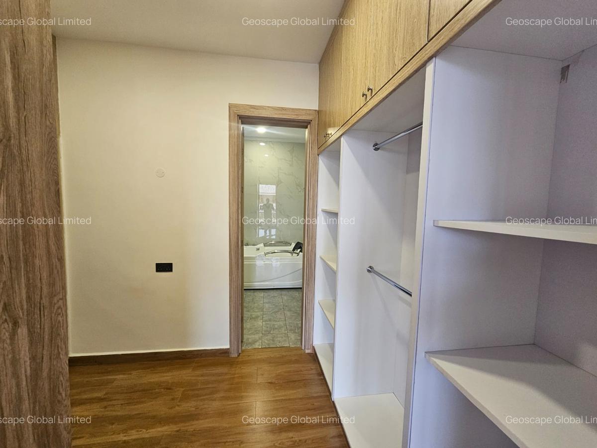 4 Bed Apartment with En Suite in Westlands Area - 8