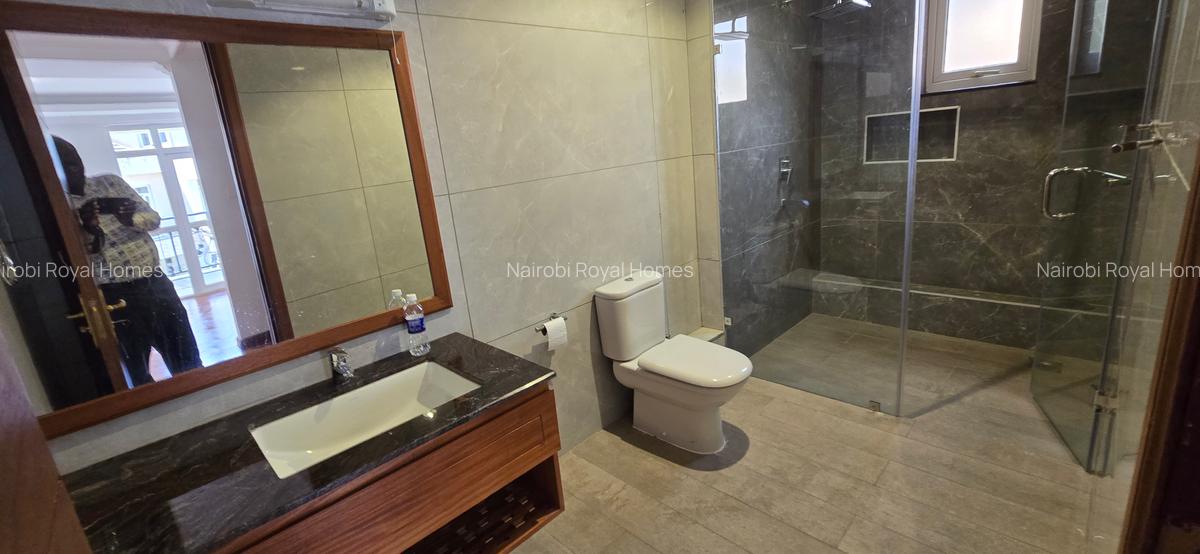 5 Bed Townhouse with Staff Quarters at Lavington Green - 10