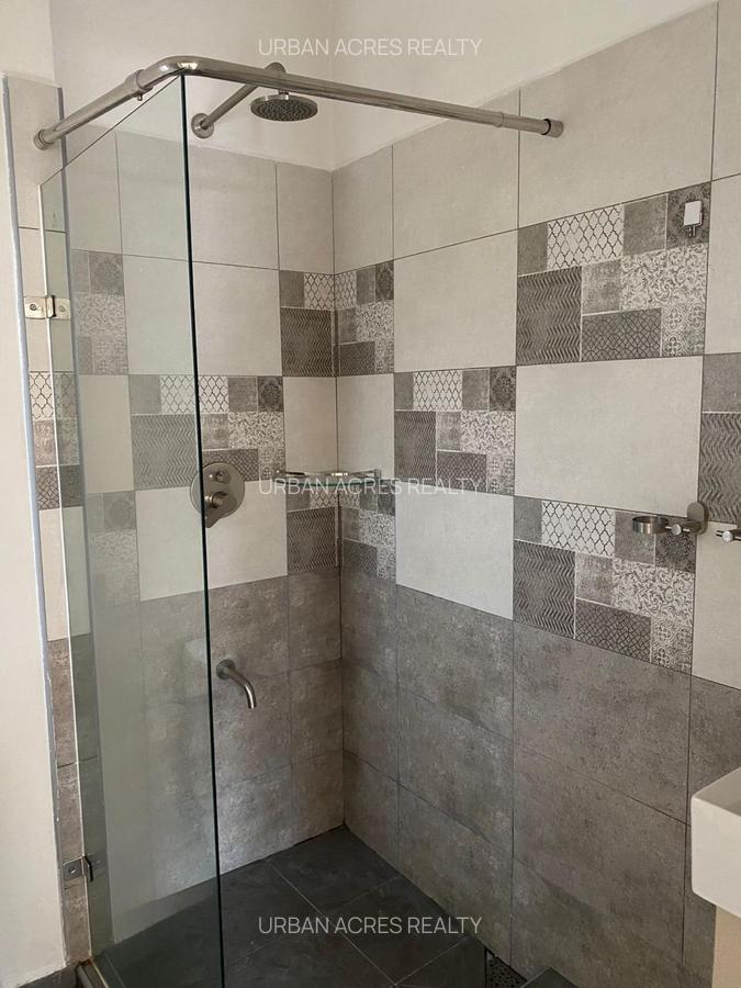 2 Bed Apartment with En Suite in Ruiru - 2