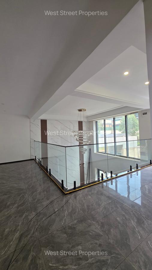 5 Bed Villa with En Suite at Chalbi - 6