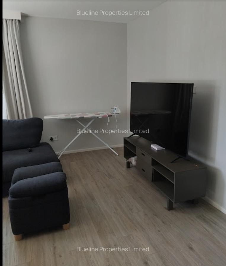 Furnished 1 Bed Apartment with En Suite at Redhill - 2