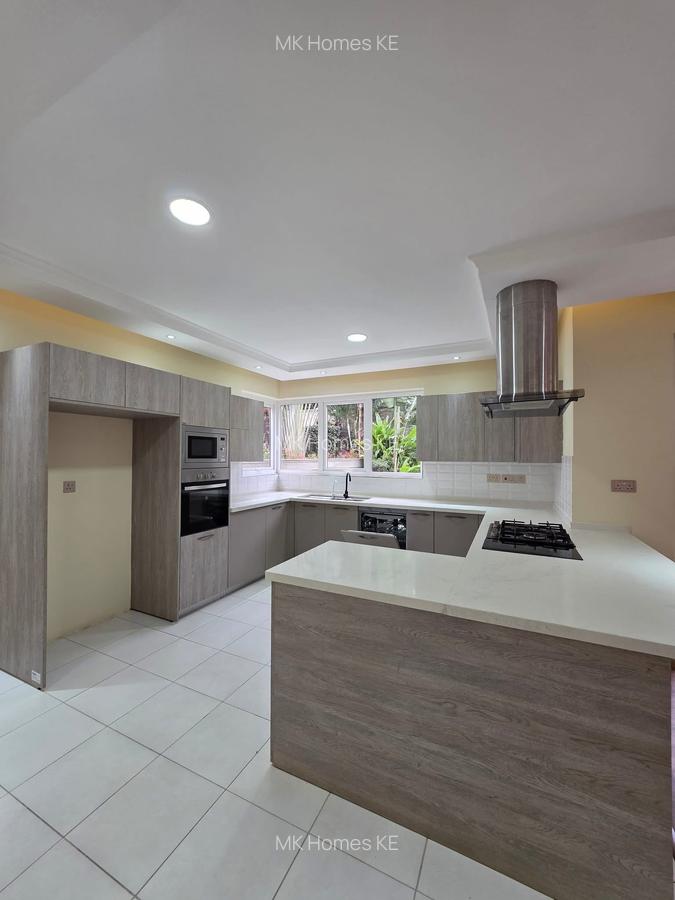 4 Bed Townhouse with En Suite at Runda - 3