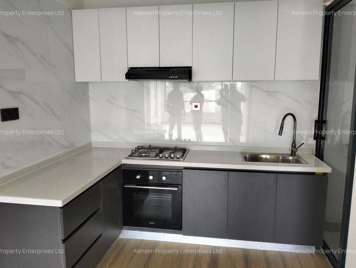 2 Bed Apartment with En Suite in Westlands Area - 13