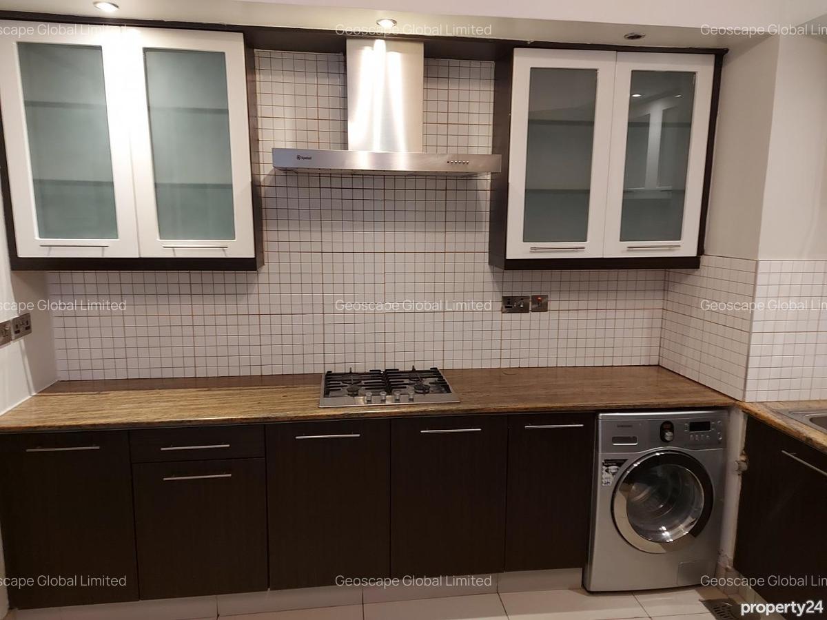 3 Bed Apartment with En Suite in Westlands Area - 13