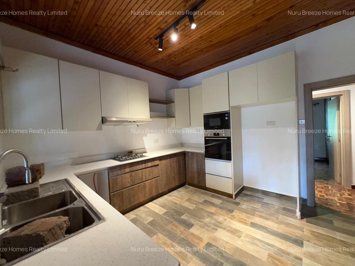 5 Bed House with En Suite in Thigiri - 12