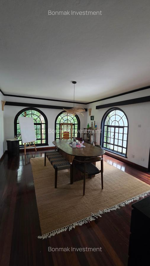 4 Bed Townhouse with En Suite at Riverside Drive. - 17